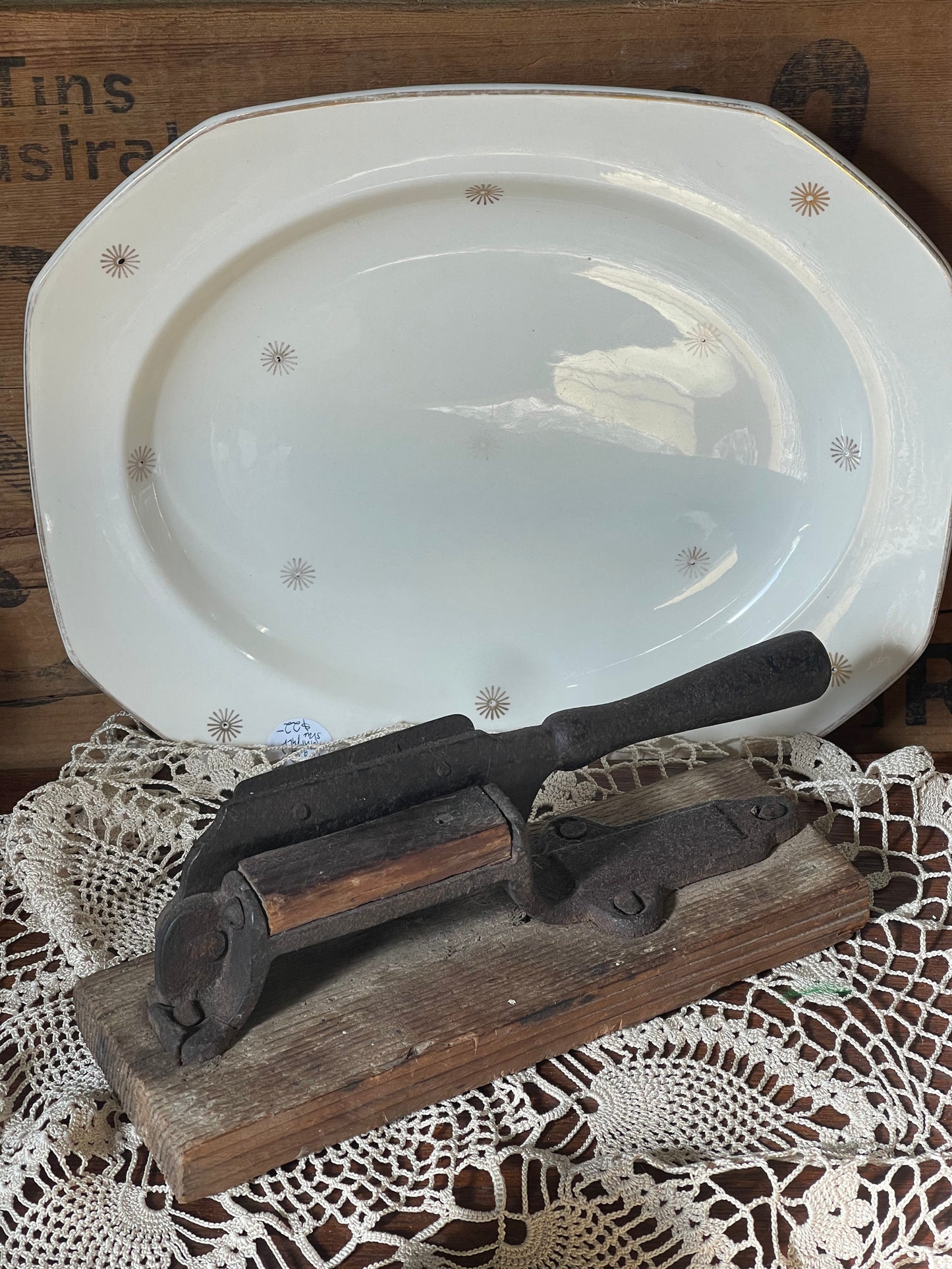 Antique Cast Iron Bench-Mounted Tobacco Cutter (Early 1900s)