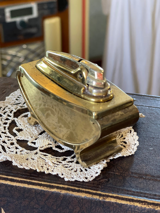 Vintage Ronson Brass Table Lighter (Made in England, 1950s–60s)