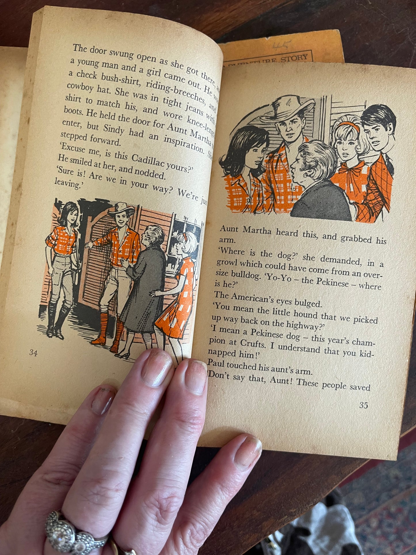 Vintage Sindy Adventure Story – Set of 4 Paperbacks (c. late 1960s))