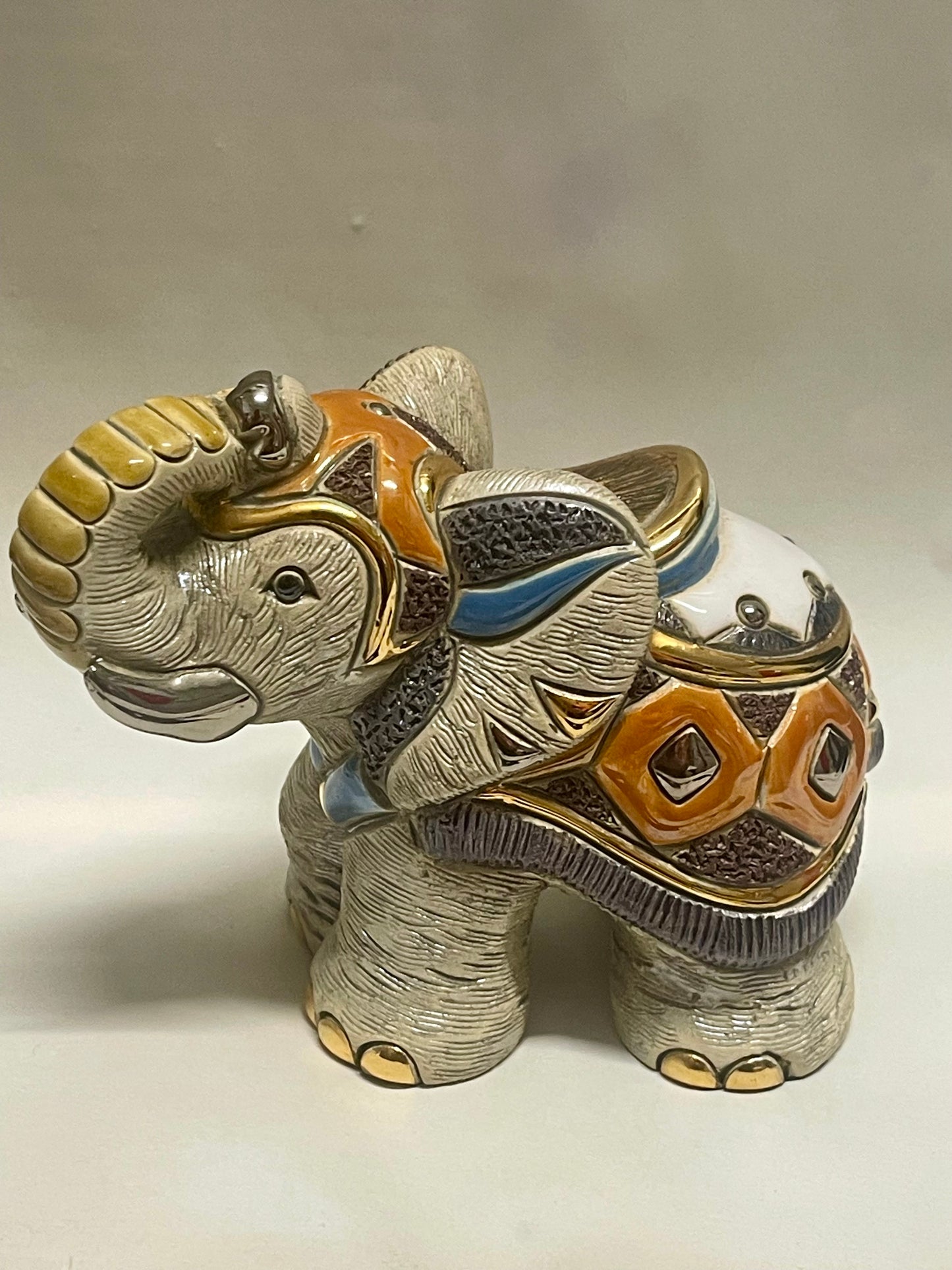 De Rosa Rinconada Asian Elephant F104 – Gold & Platinum Detail