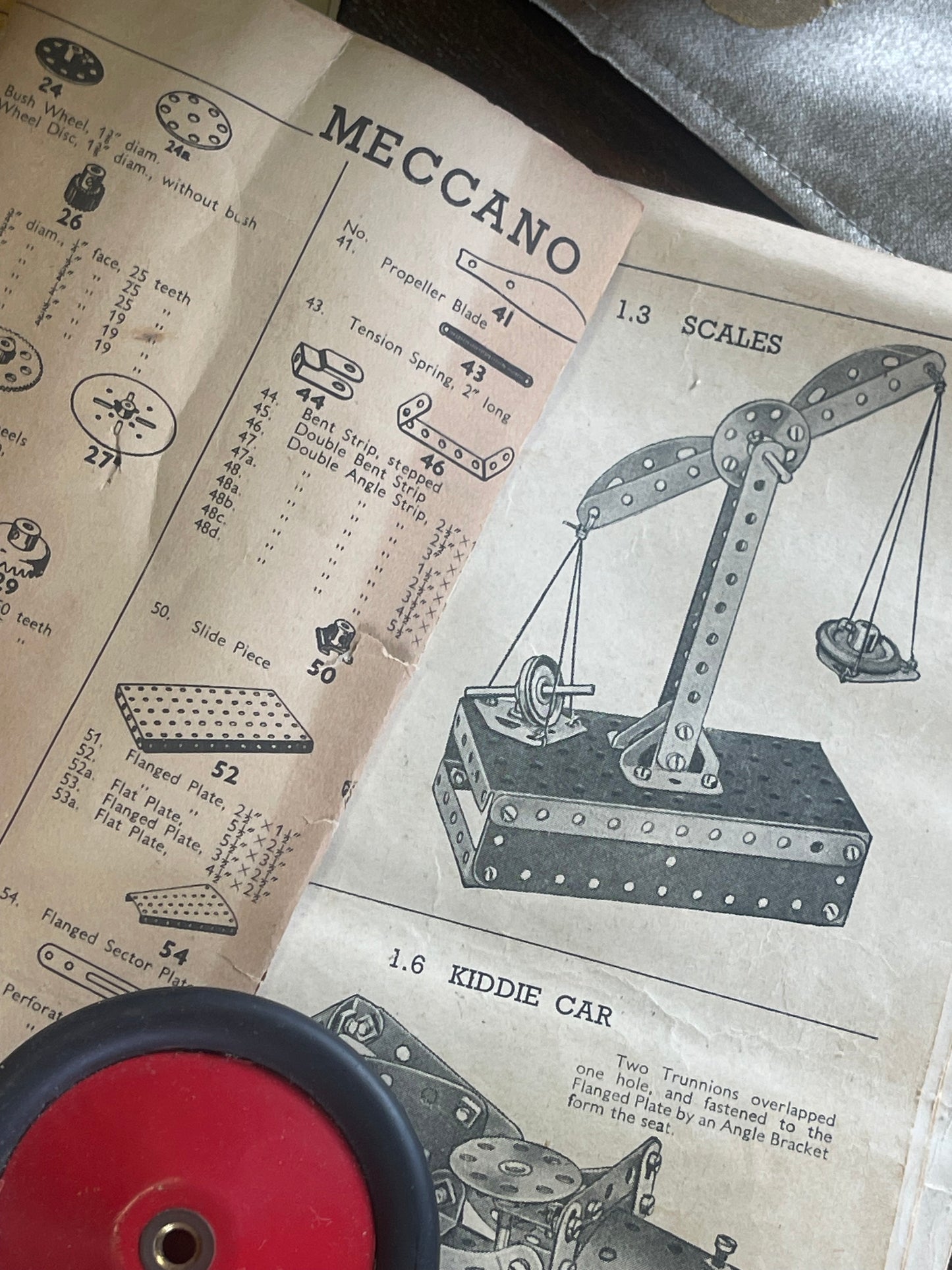 Pre-War Meccano Outfit in Original Timber Box (c.1920s–1930s)