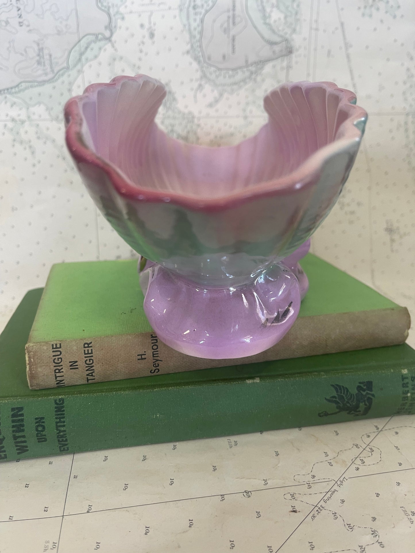Vintage Australian Kalmar Pottery Shell Trough vase T103