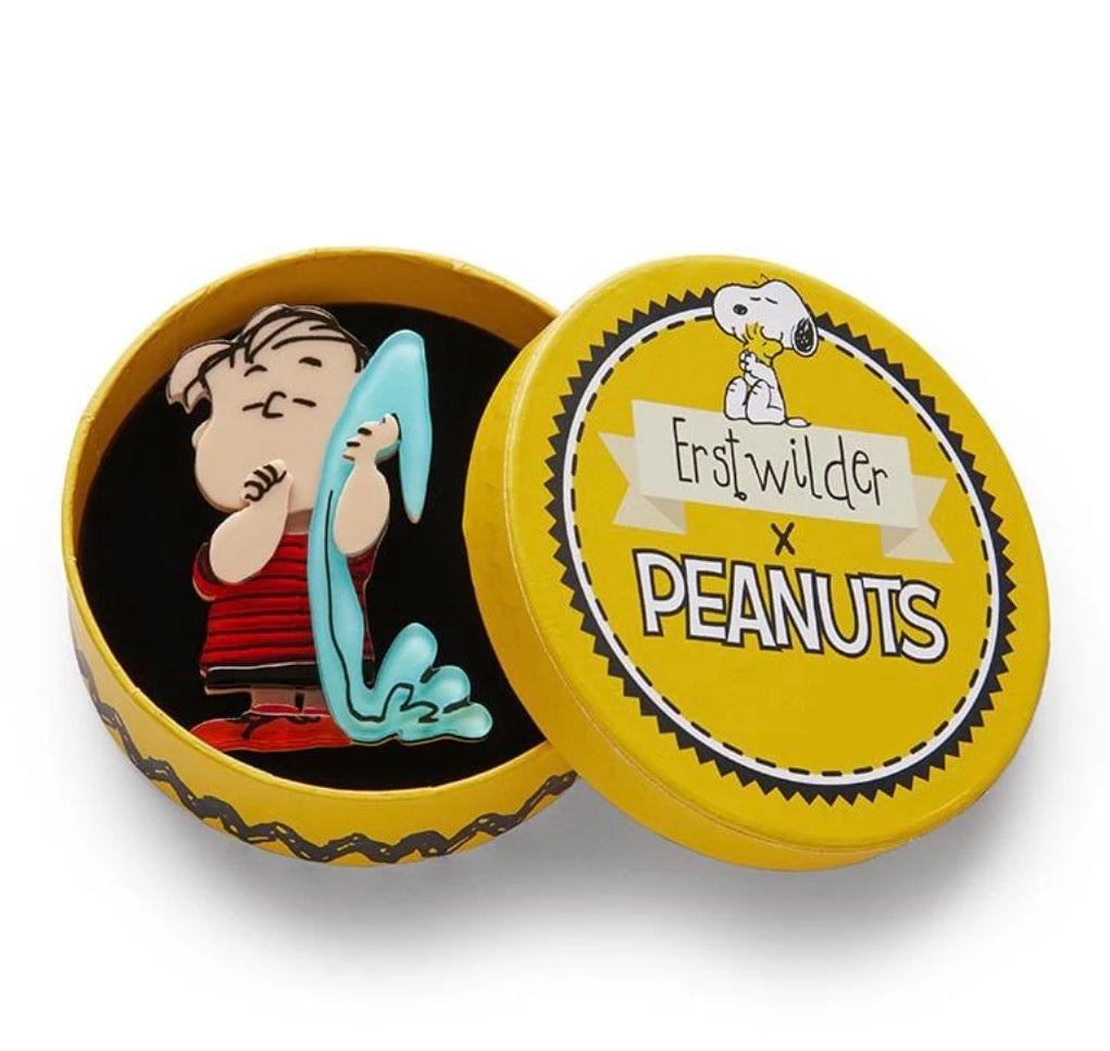Erstwilder x Peanuts “Linus Van Pelt” Snoopy Resin Brooch (2020)