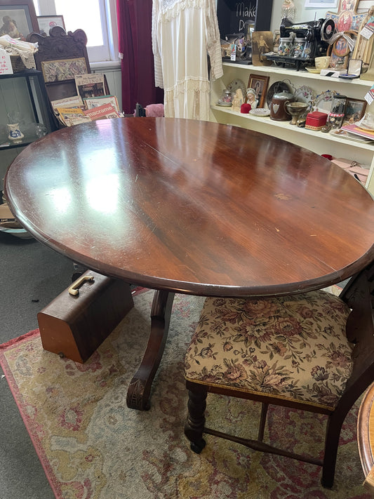 Antique oval mahogany timber table