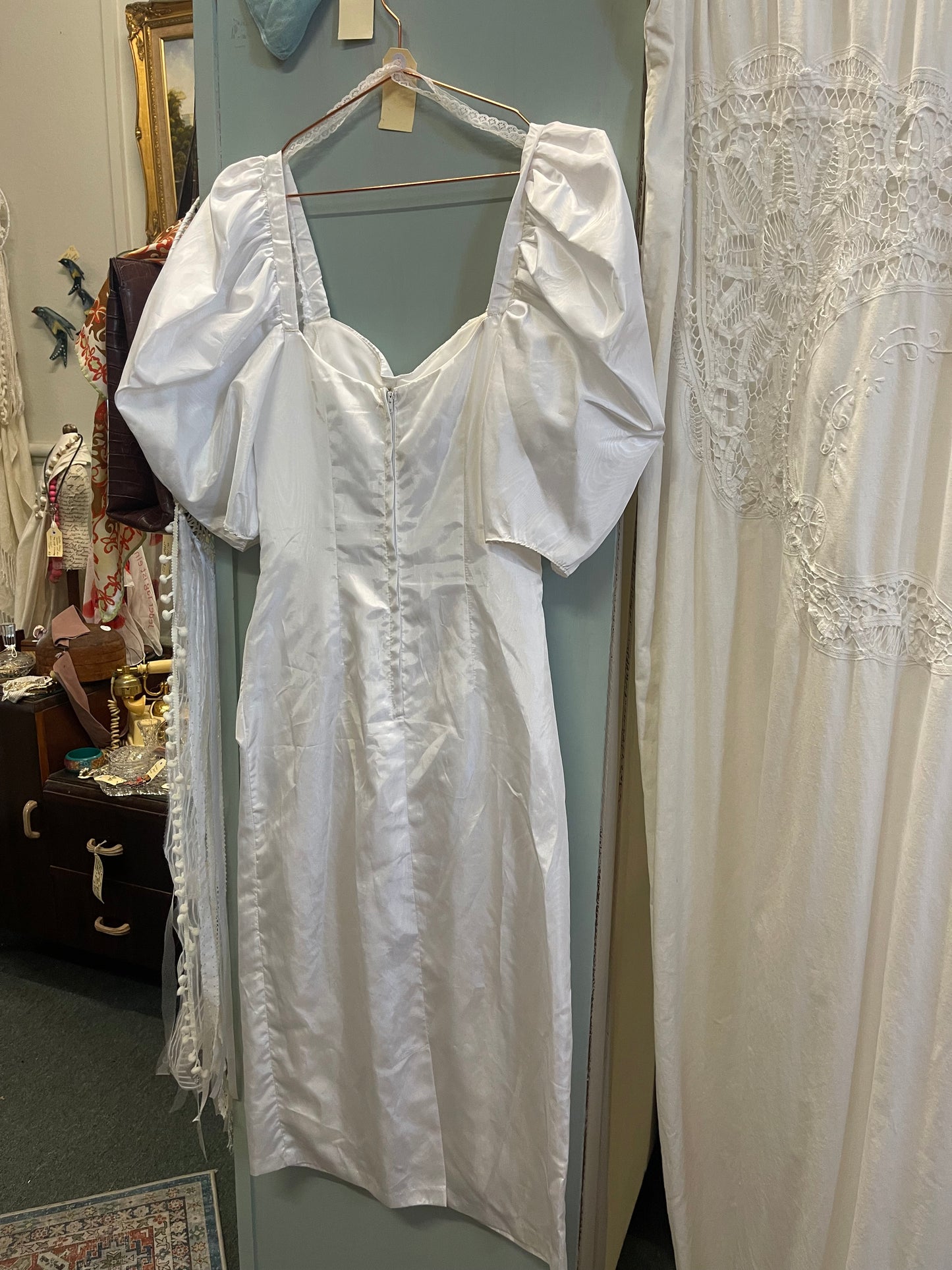 Vintage 1980s white satin ruched party / prom dress – size 8