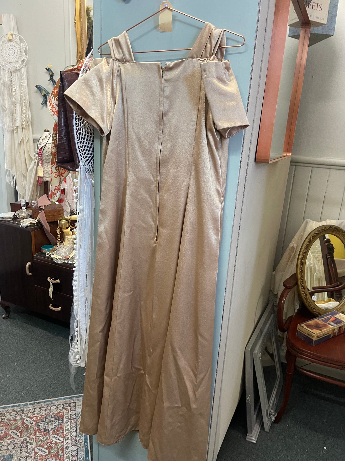 Vintage Satin Evening Dress – Champagne Gold (Size 14)