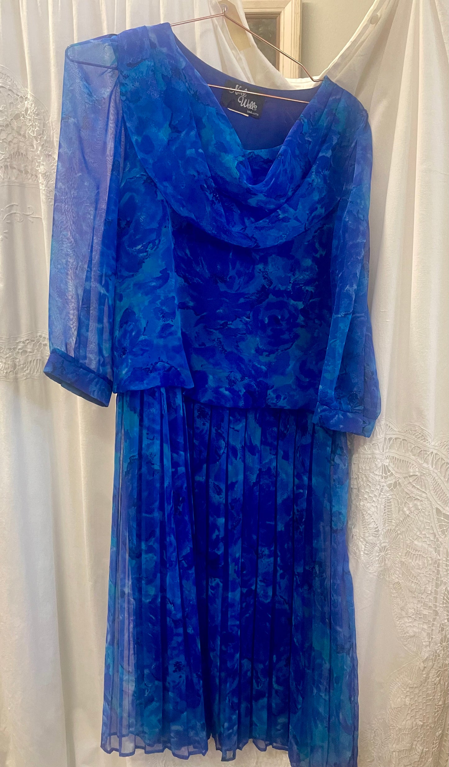 Vintage 1980s Blue Pleated Chiffon Dress – Draped Neckline Size 8-10