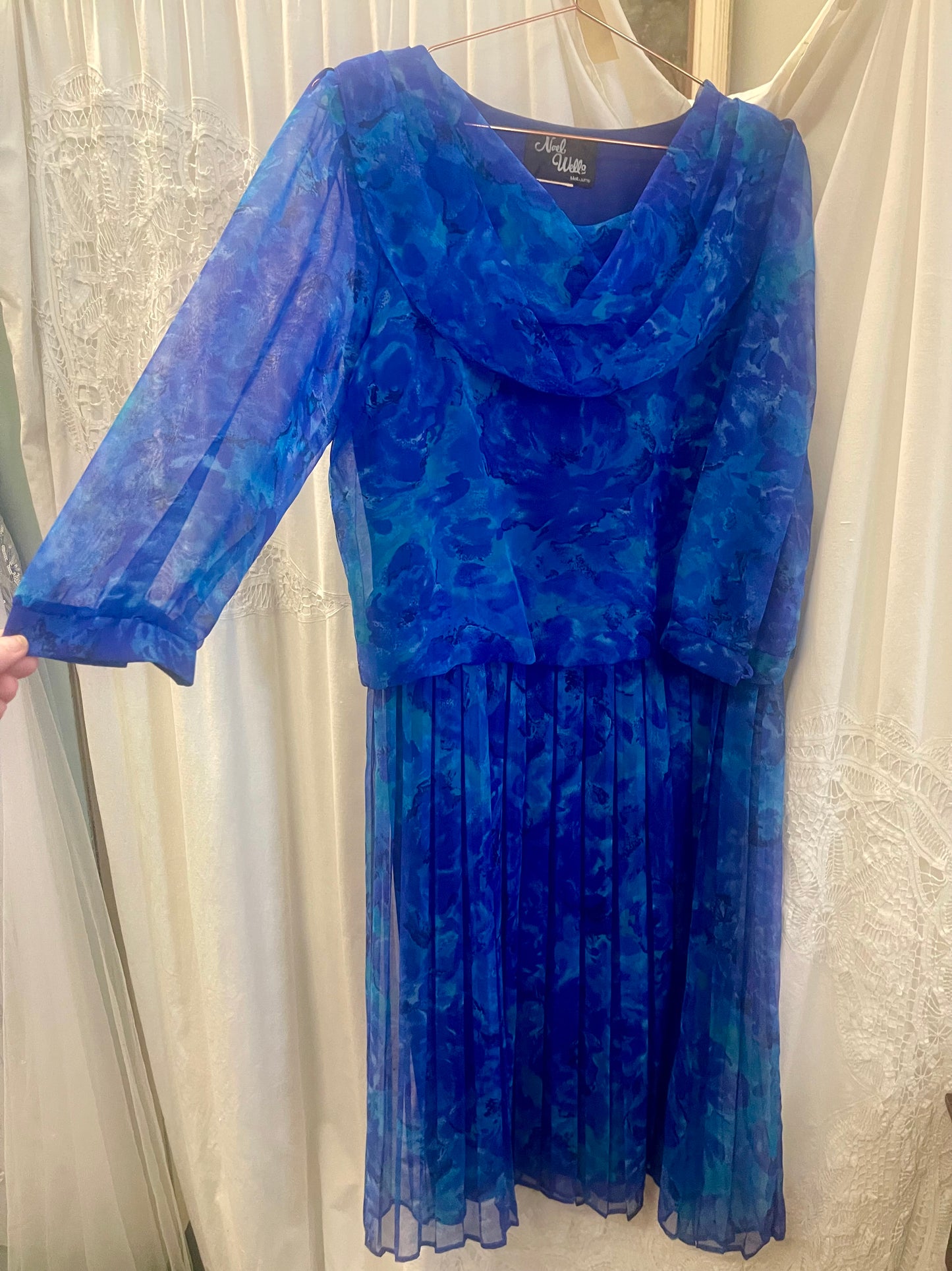 Vintage 1980s Blue Pleated Chiffon Dress – Draped Neckline Size 8-10
