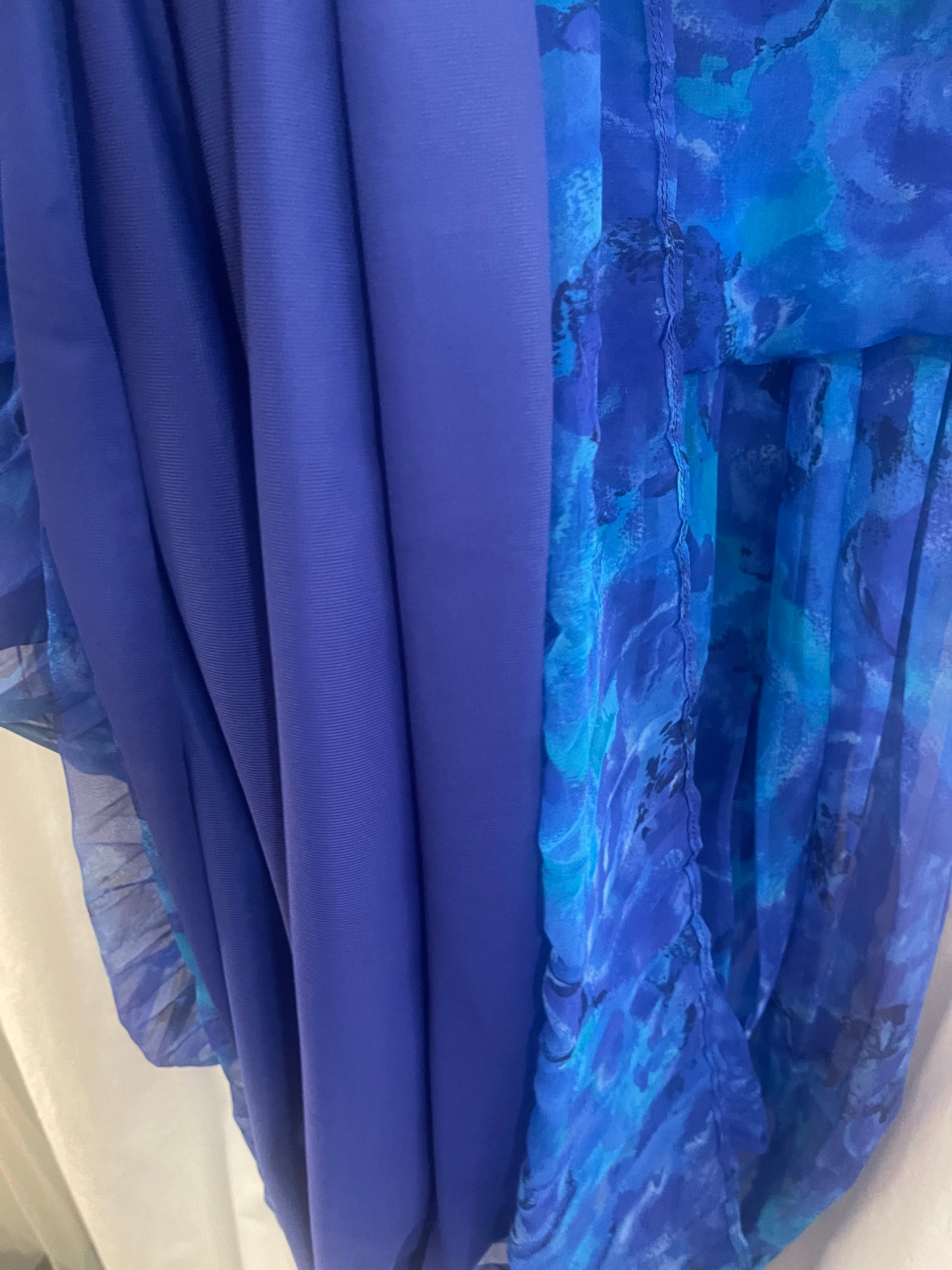 Vintage 1980s Blue Pleated Chiffon Dress – Draped Neckline Size 8-10