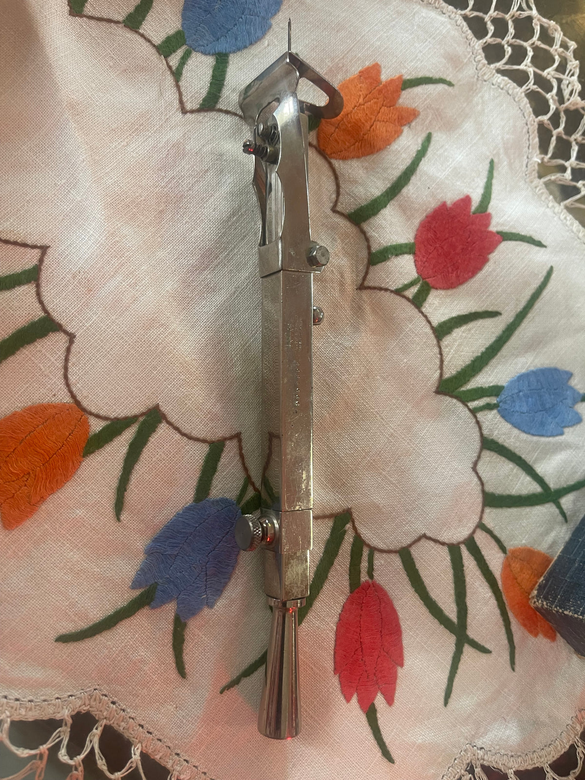 Antique Marvel Hand Embroidery Machine – c.1918–1920s