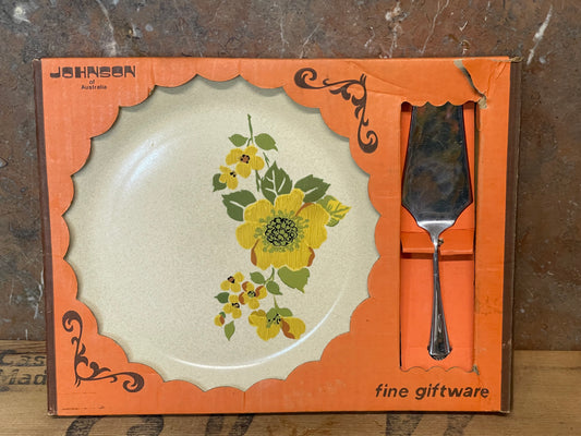 Vintage Johnson of Australia Cake Plate with Server – Original Gift Box (1970s)