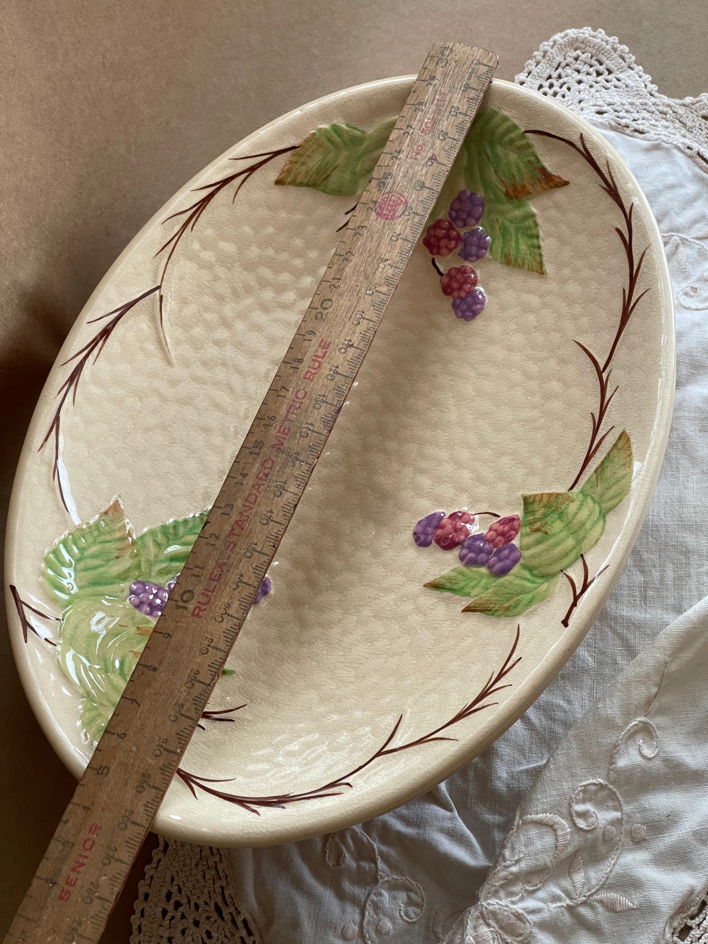 Vintage Wade ‘Bramble’ Serving Plates – Pair – England