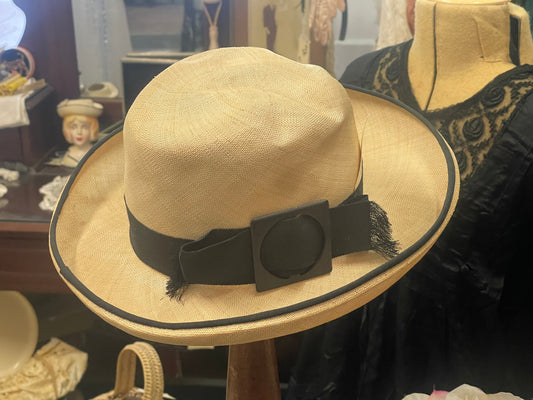 Vintage Straw Hat – Wide Brim with Black Band (c.1980s–90s)