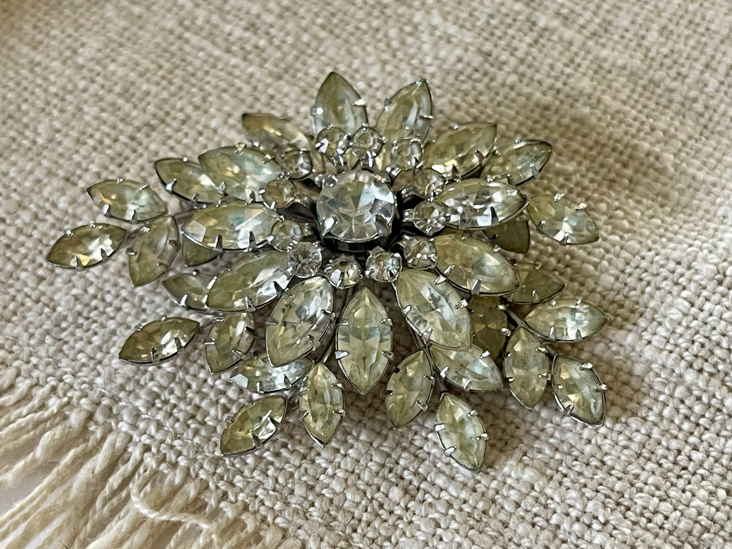 Vintage Rhinestone Spray Brooch – Mid Century Statement Piece (c.1950s–60s)