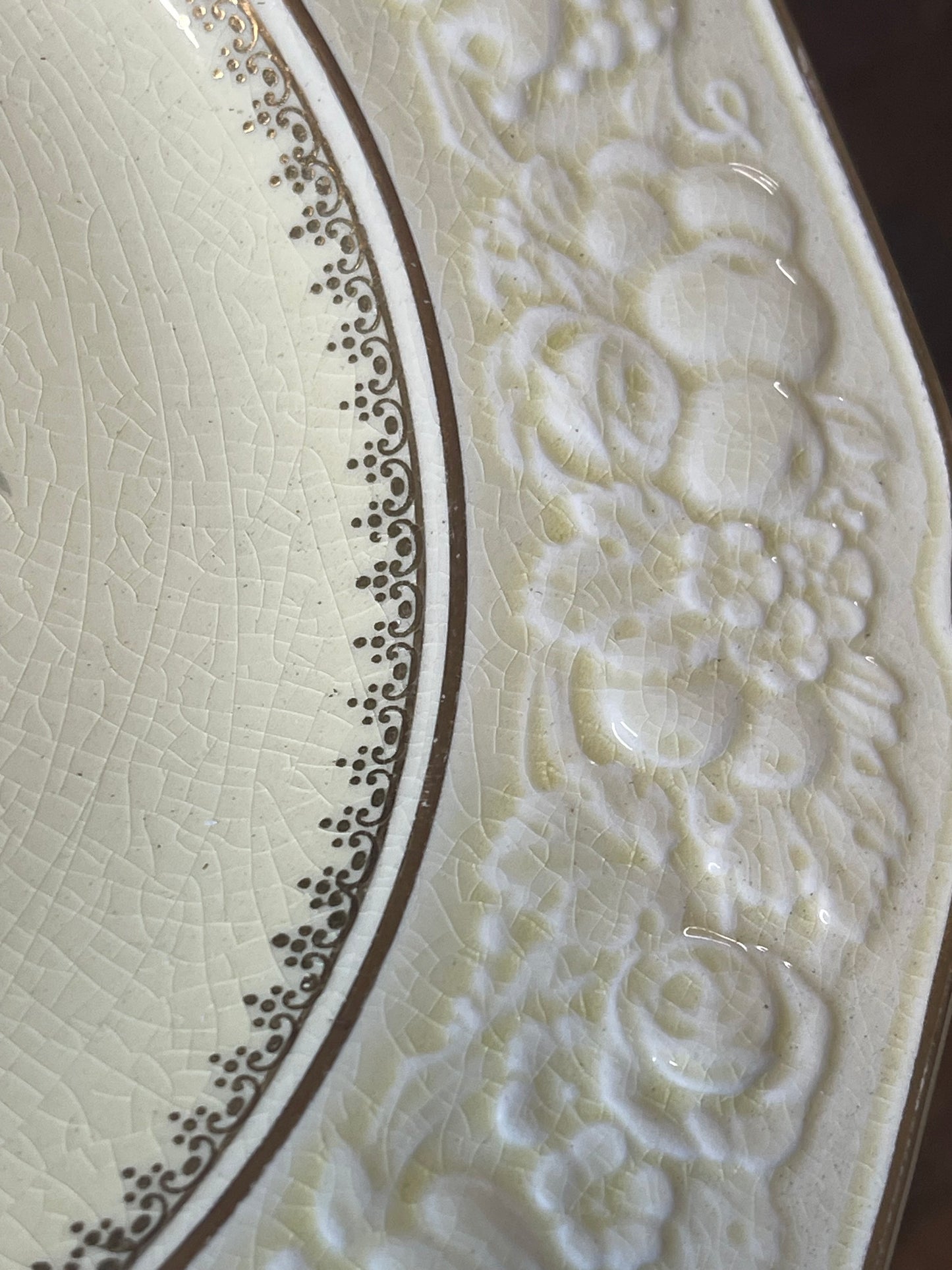 Vintage Crown Ducal Florentine Fruit Plate – England, c.1930s–50s