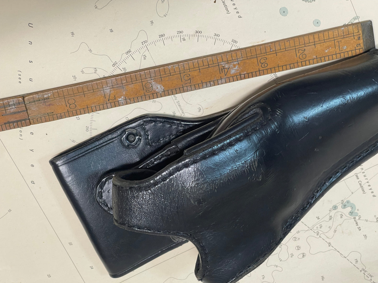 Vintage Victoria Police Leather Holster – Safariland #925 (Made in Australia)