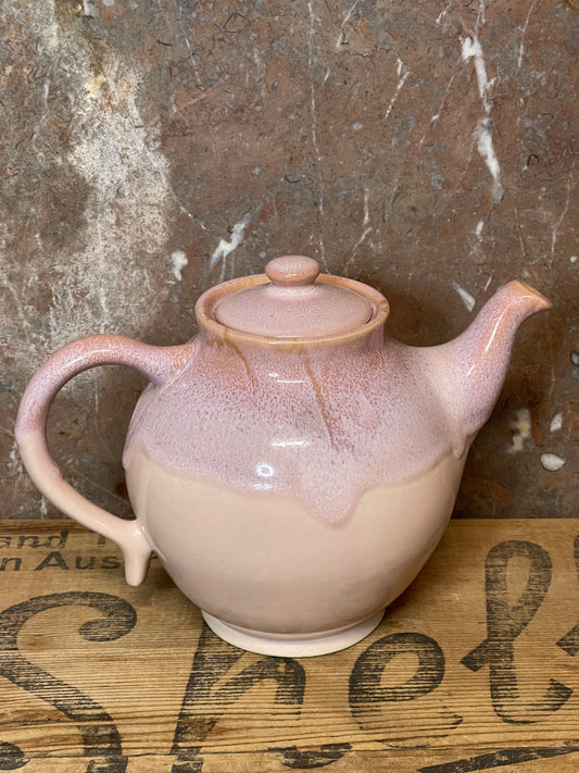 Vintage Yarra Glen Australian Pottery Pink Glaze Teapot – 18cm