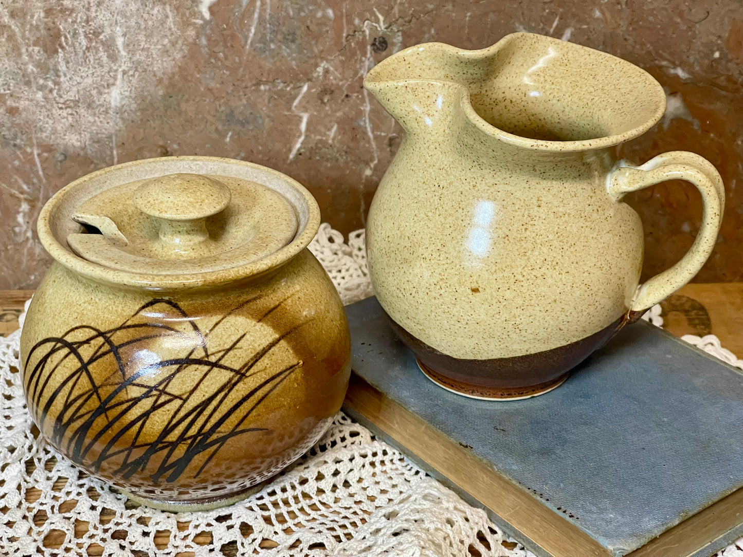 Vintage Diana Pottery Jug & Lidded Sugar Bowl – Australian Studio Pottery with Grass Motif (c.1950s–60s)