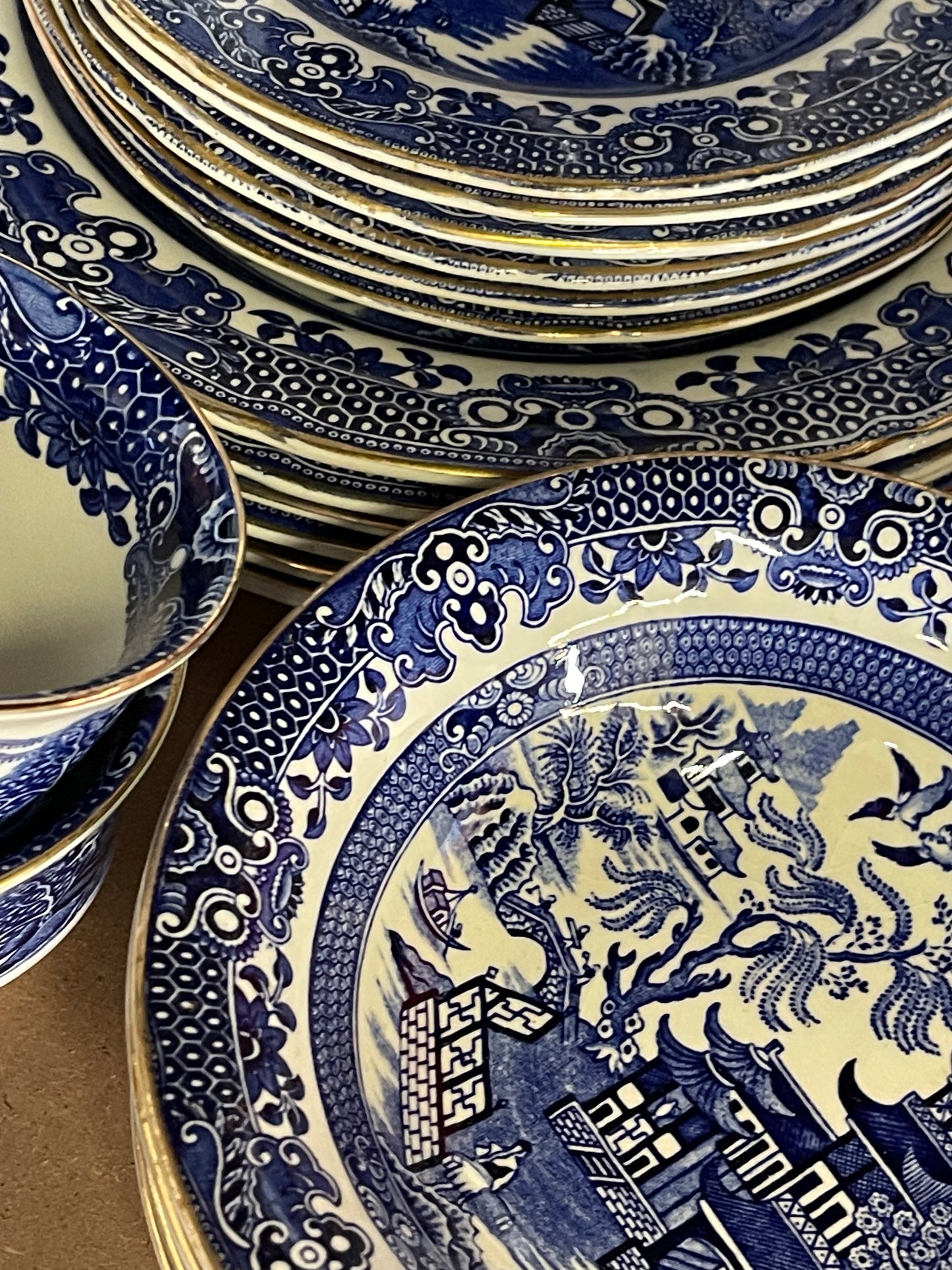 Vintage Burleigh Ware “Willow” Tea Set – Service for 6 (England, Blue & White with Gilt)