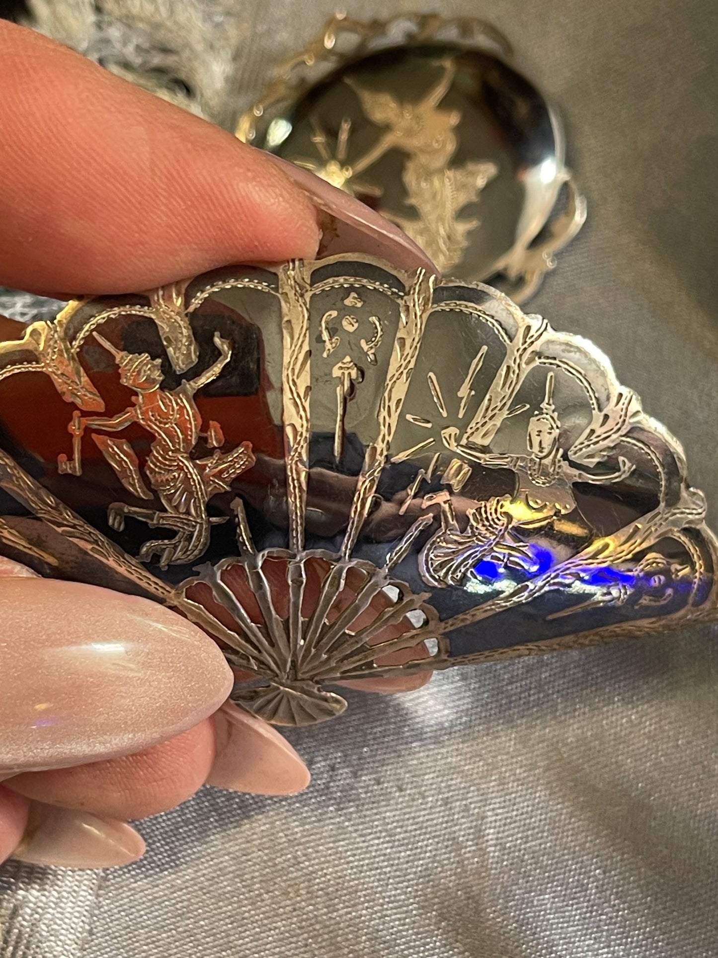 Pair of Vintage Siam Sterling Silver Niello Brooches – Fan & Round