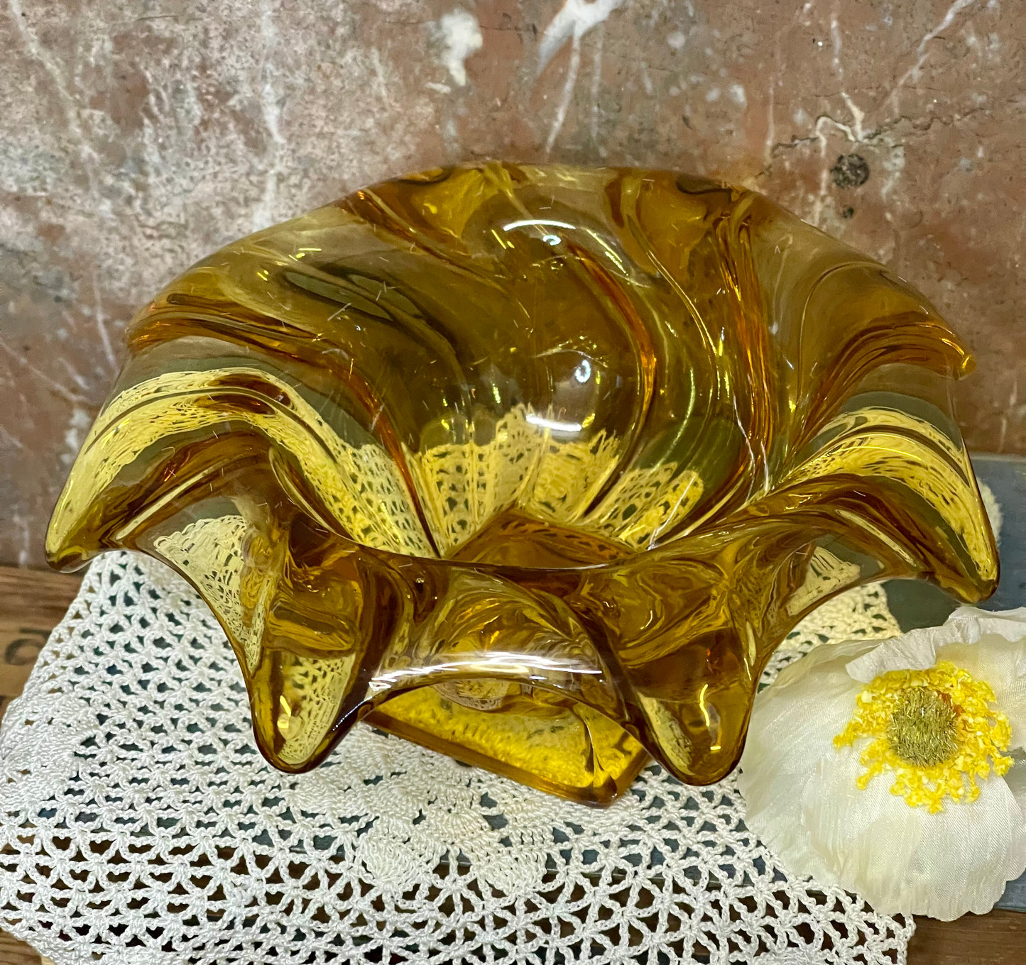 Vintage Bagley Amber Glass Swirl-Edge Pedestal Bowl – Art Deco Depression Glass (c.1930s, England)