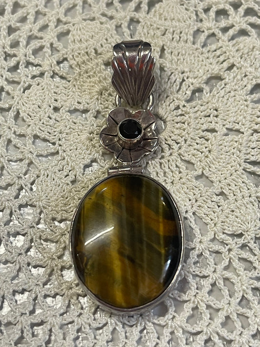 Vintage Tiger’s Eye & 925 Silver Pendant with Floral Detail – 6 cm