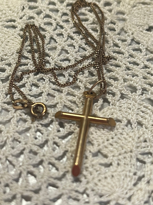 Italian 375 Gold Cross Pendant with Chain (40 cm)