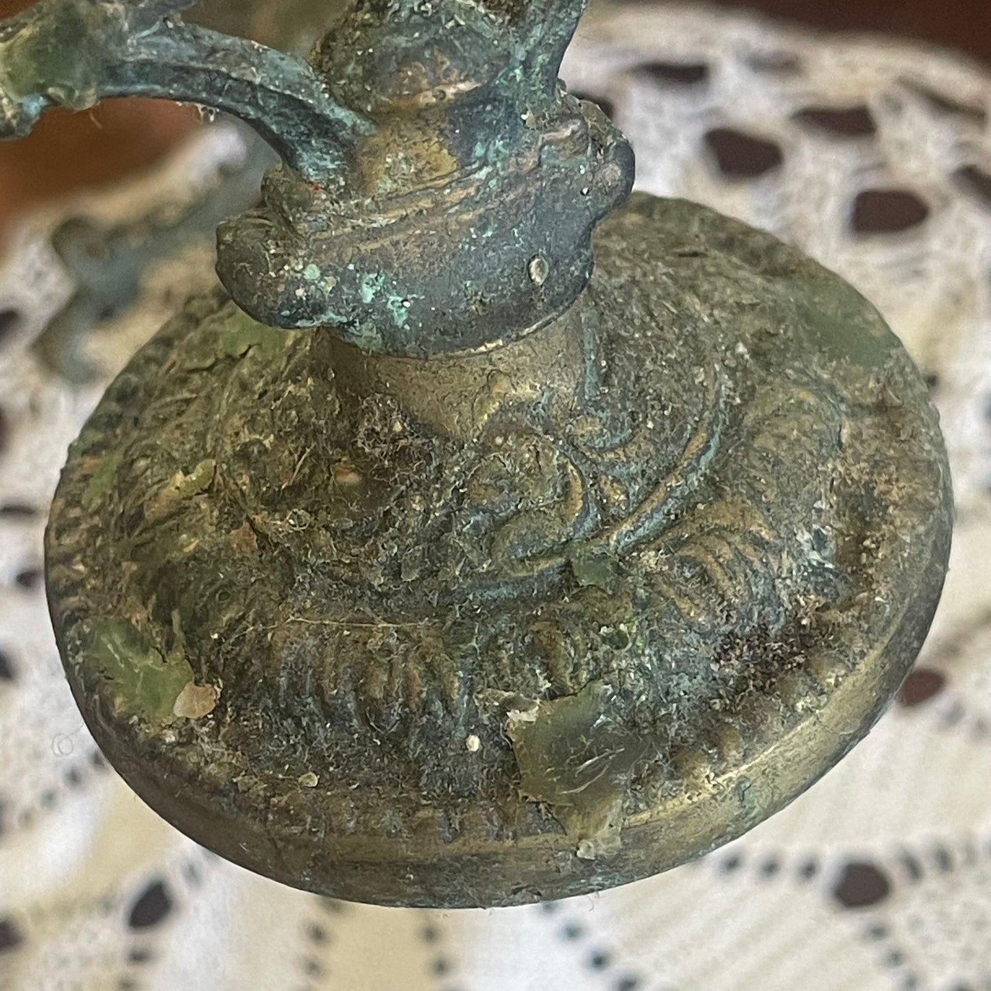 Antique Brass Candlesticks (Pair) – Original Patina, c.1900