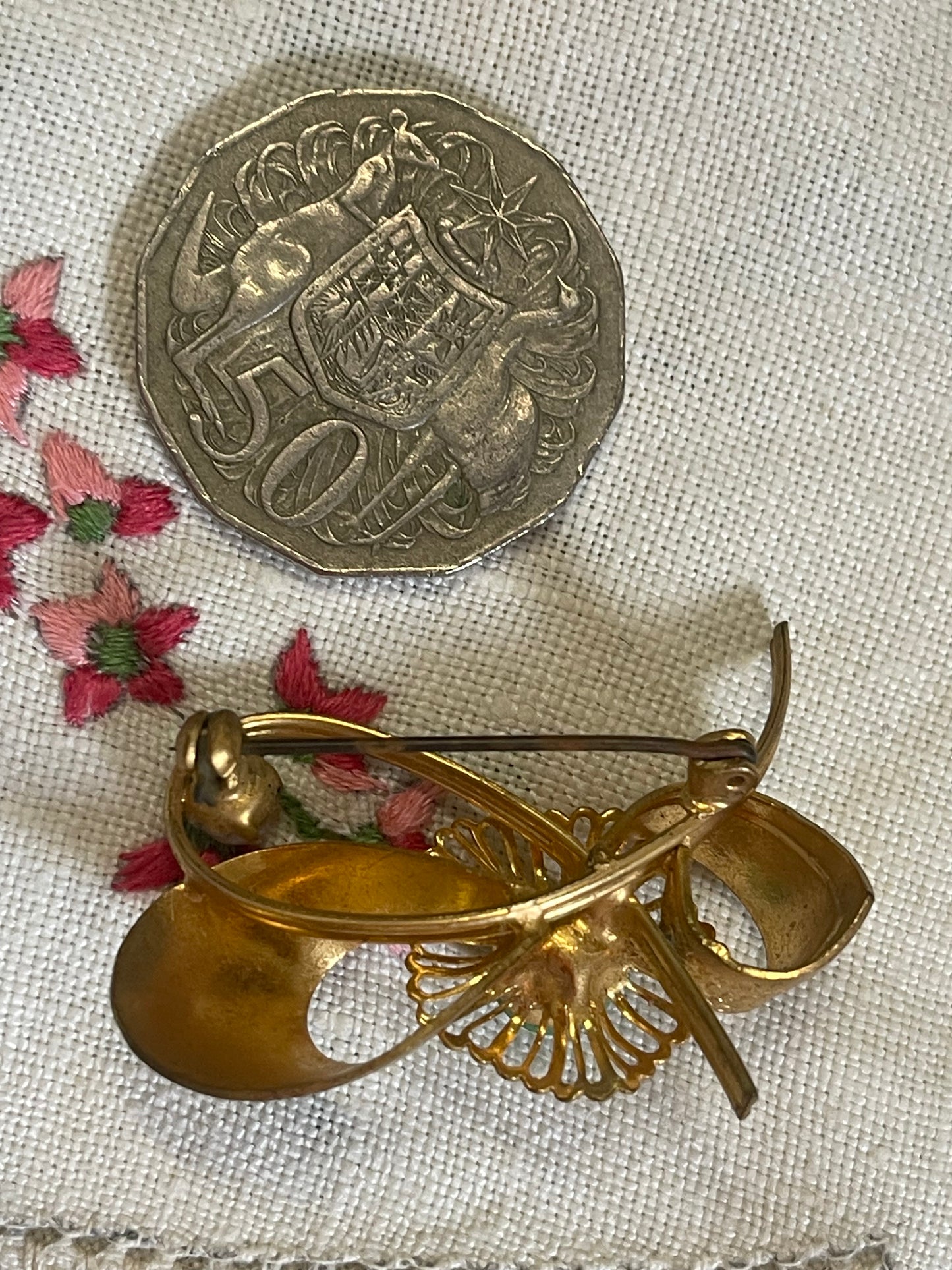 Vintage Mid-Century Floral Brooch with Green Glass Cabochon