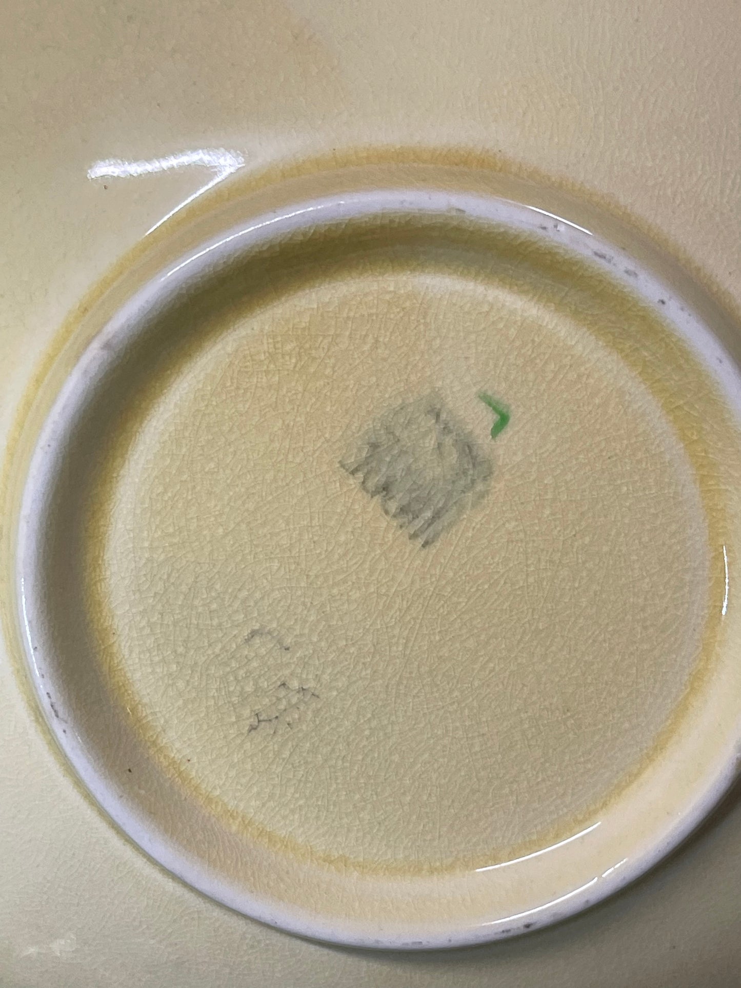 Vintage Wade Heath Basketweave Bowl with Pansies – 1930s–40s (25 cm)