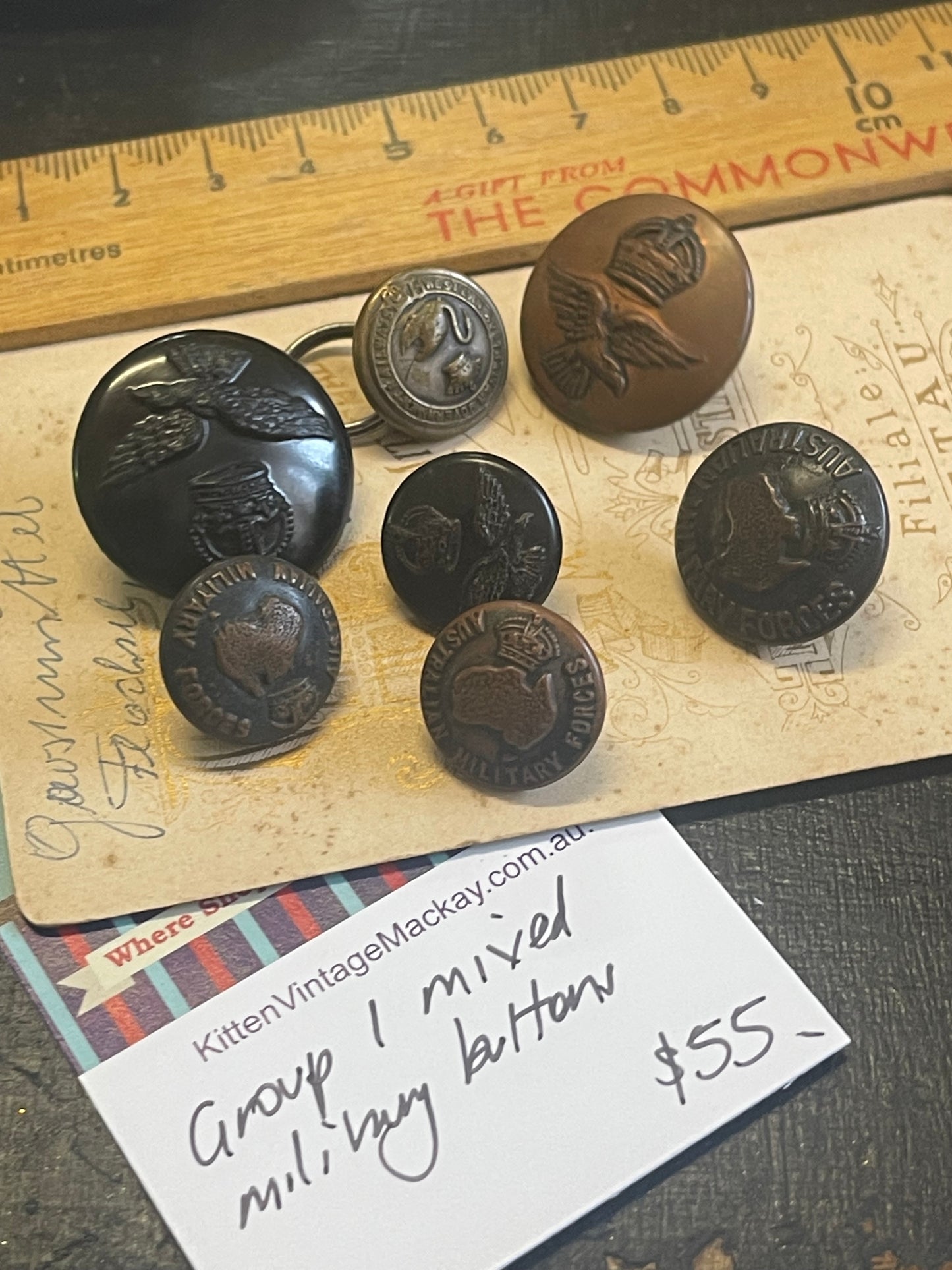 Vintage mixed Australian military buttons