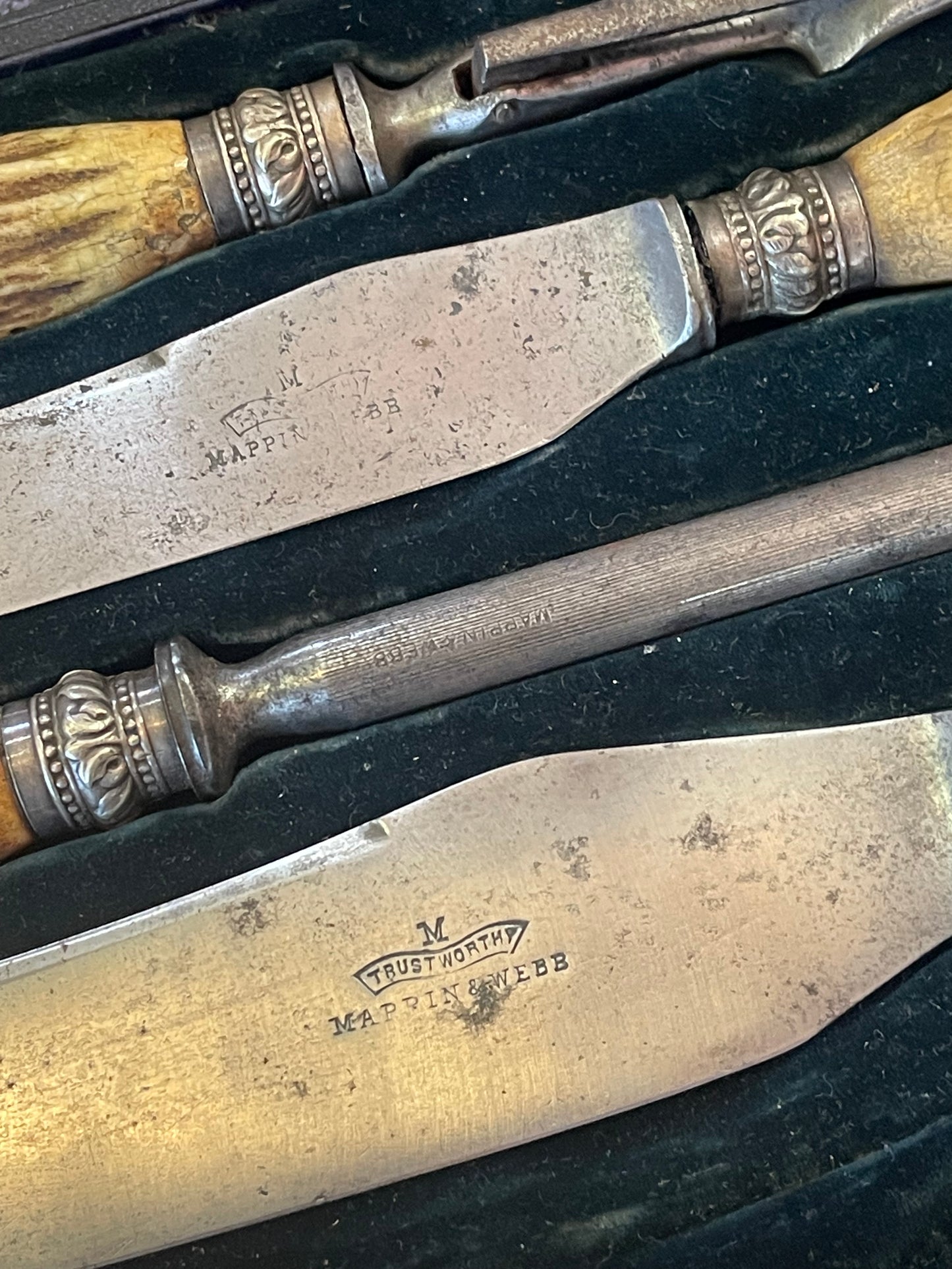 Antique Mappin & Webb Carving Set in Original Case – Stag Antler Handles – Victorian / Edwardian