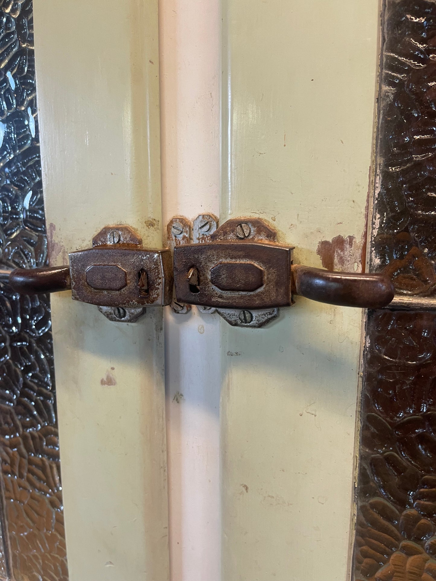 Vintage Art Deco Leadlight Kitchen Cupboard