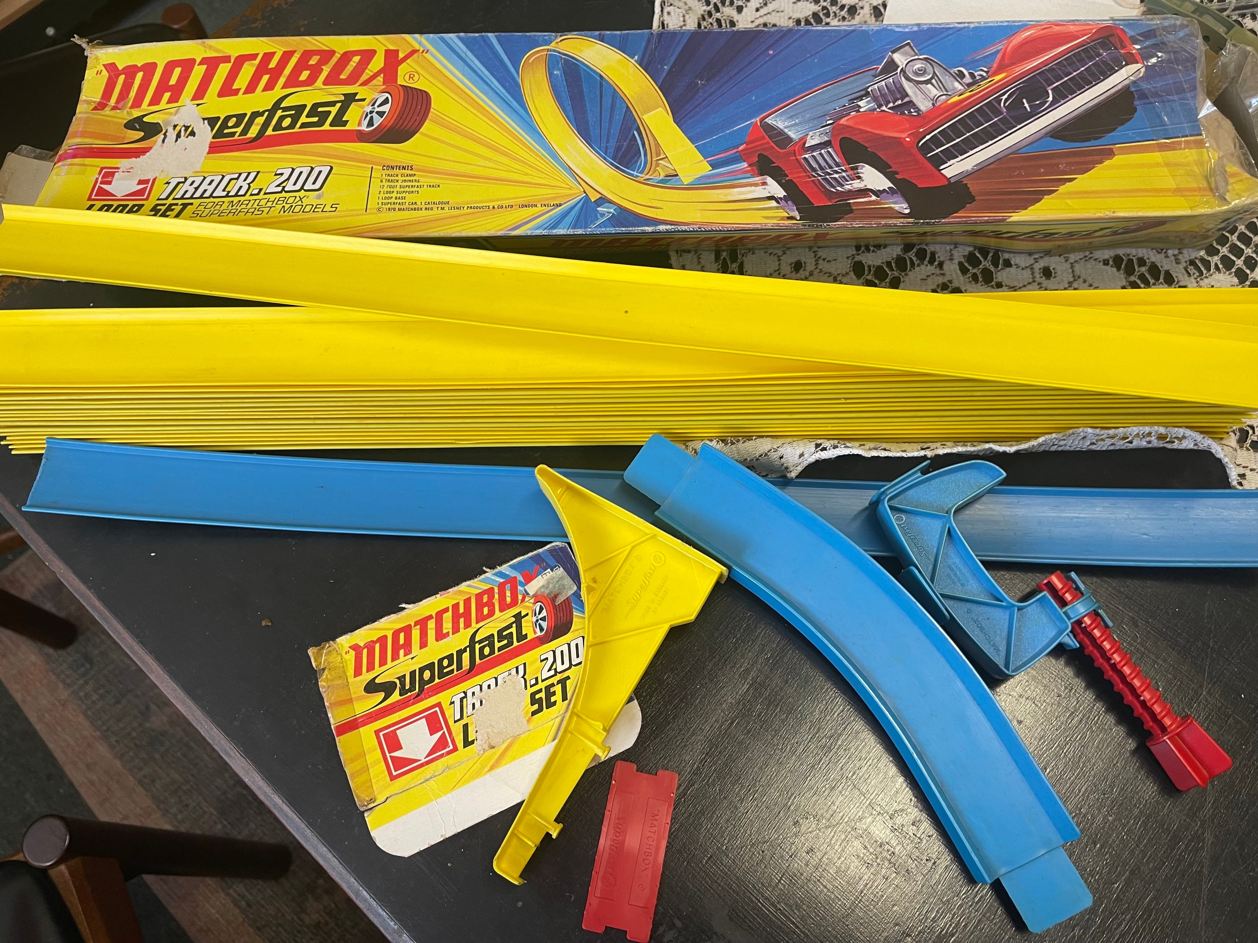 Vintage Lesney Matchbox Superfast Race Track.200 Box And Track Pieces ...