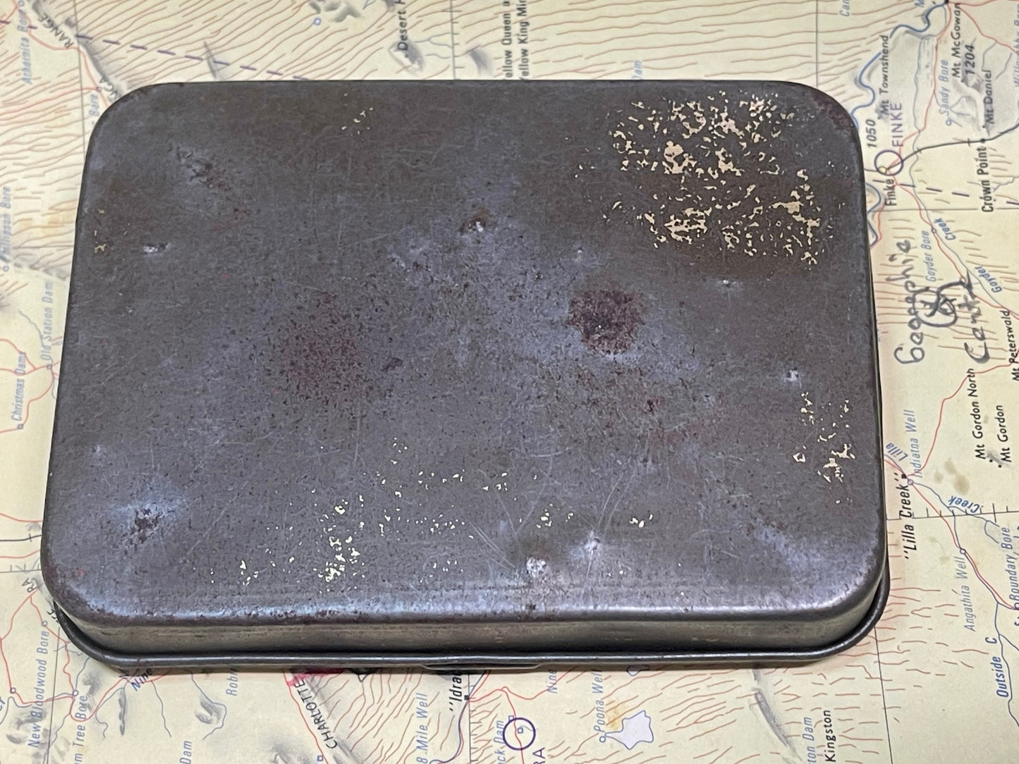 Vintage CAPSTAN Ready Rubbed Fine Cut Tobacco Tin