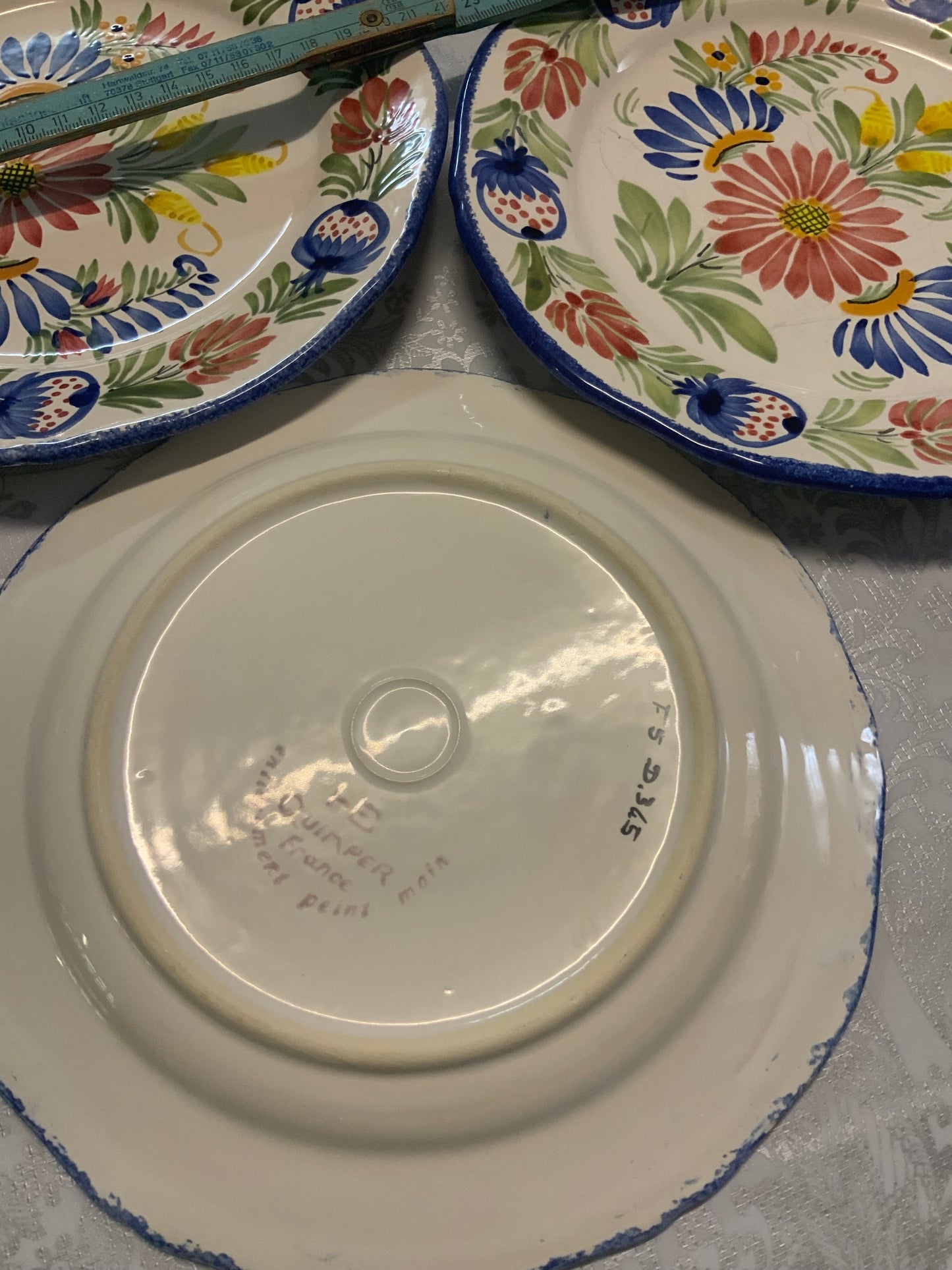HB Quimper Faience Luncheon Plate 21 cm – Hand-Painted in France
