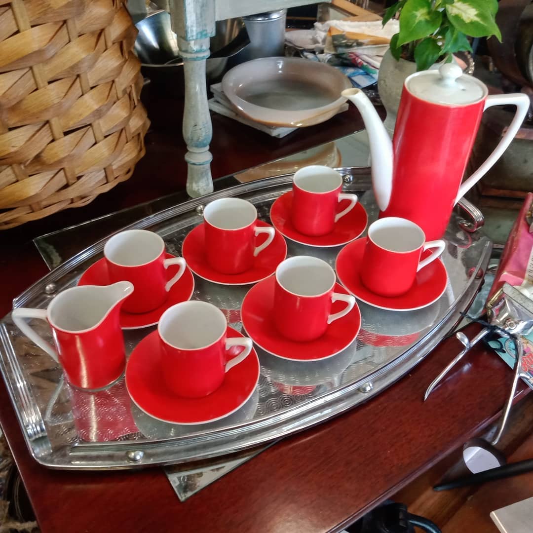 Red vintage Japanese Coffee Set