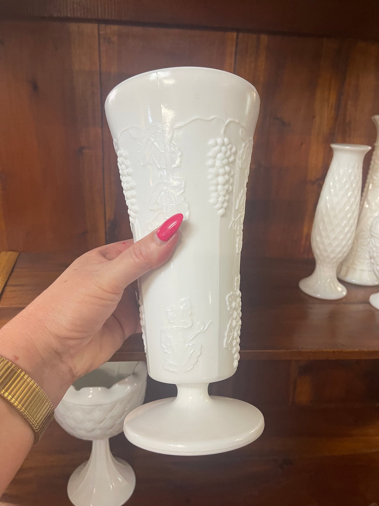 Large Vintage white milk glass vase