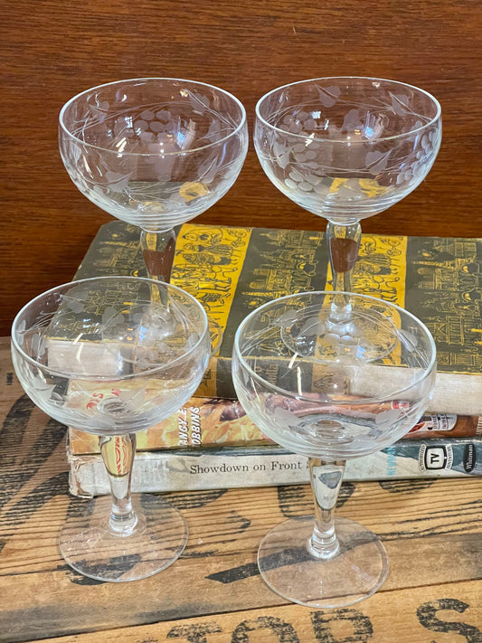 Vintage 1930s Etched Crystal Champagne Glasses Coupe set of 4