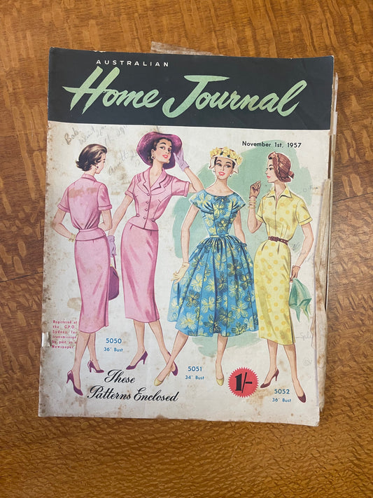 Vintage Australian Home Journal Magazine - November 1 1957 - Includes Patterns