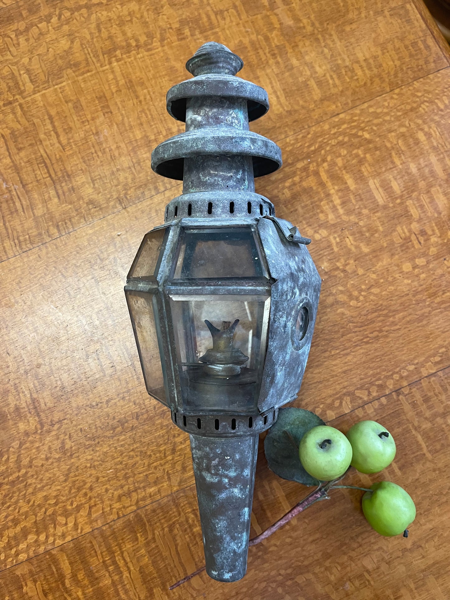 Antique Brass Coach Lamp